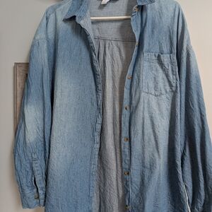 Old Navy Light Blue Denim Shirt Jacket